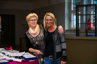 30. Starpyramide Backstage