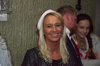 30. Starpyramide Backstage