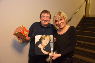 30. Starpyramide Backstage