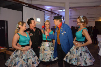 30. Starpyramide Backstage