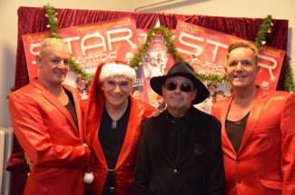 30. Starpyramide Backstage