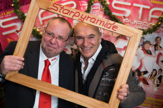 30. Starpyramide Backstage