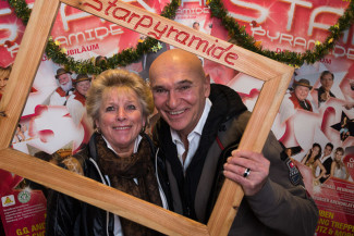 30. Starpyramide Backstage