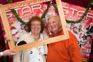 30. Starpyramide Backstage