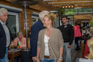 Scheckübergabe im Restaurant Eisvogel am See - Erlös der 37ten Starpyramide