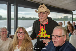 Scheckübergabe im Restaurant Eisvogel am See - Erlös der 37ten Starpyramide