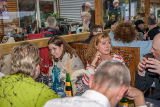 Scheckübergabe im Restaurant Eisvogel am See - Erlös der 37ten Starpyramide
