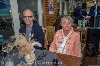 Scheckübergabe im Restaurant Eisvogel am See - Erlös der 37ten Starpyramide