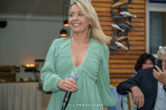 Scheckübergabe im Restaurant Eisvogel am See - Erlös der 37ten Starpyramide