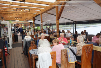 Scheckübergabe im Restaurant Eisvogel am See - Erlös der 37ten Starpyramide