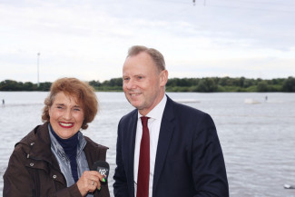 Scheckübergabe im Restaurant Eisvogel am See - Erlös der 37ten Starpyramide