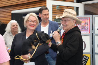 Scheckübergabe im Restaurant Eisvogel am See - Erlös der 37ten Starpyramide