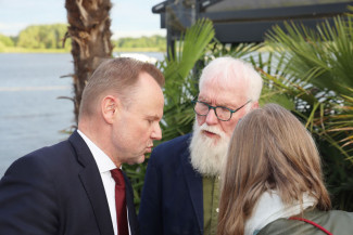 Scheckübergabe im Restaurant Eisvogel am See - Erlös der 37ten Starpyramide