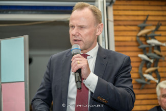 Scheckübergabe im Restaurant Eisvogel am See - Erlös der 37ten Starpyramide