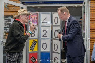 Scheckübergabe im Restaurant Eisvogel am See - Erlös der 37ten Starpyramide