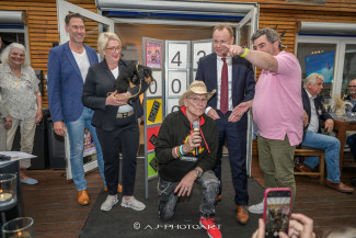 Scheckübergabe im Restaurant Eisvogel am See - Erlös der 37ten Starpyramide