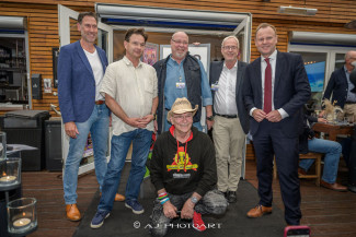 Scheckübergabe im Restaurant Eisvogel am See - Erlös der 37ten Starpyramide