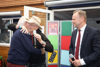 Scheckübergabe im Restaurant Eisvogel am See - Erlös der 37ten Starpyramide