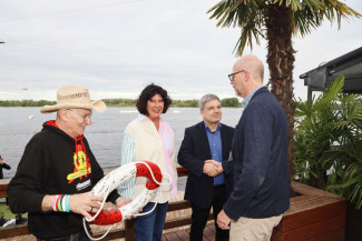 Scheckübergabe im Restaurant Eisvogel am See - Erlös der 37ten Starpyramide