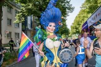 Hamburg Pride 2024 - Rollstuhlfahrer-Inklusionstruck