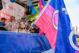 Hamburg Pride 2024 - Rollstuhlfahrer-Inklusionstruck
