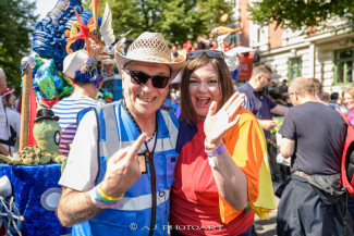 Hamburg Pride 2024 - Rollstuhlfahrer-Inklusionstruck