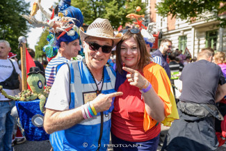 Hamburg Pride 2024 - Rollstuhlfahrer-Inklusionstruck