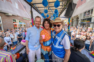 Hamburg Pride 2024 - Rollstuhlfahrer-Inklusionstruck