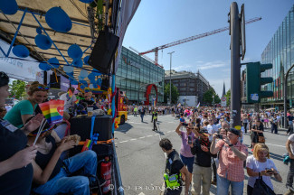 Hamburg Pride 2024 - Rollstuhlfahrer-Inklusionstruck