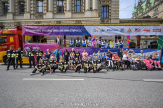 Hamburg Pride 2024 - Rollstuhlfahrer-Inklusionstruck