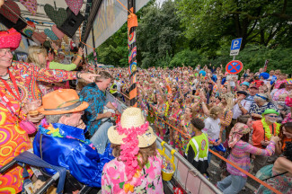 Schlagermove 2025 - Rollstuhlfahrer-Inklusionstruck