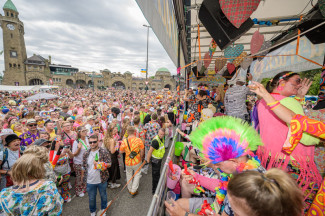 Schlagermove 2025 - Rollstuhlfahrer-Inklusionstruck