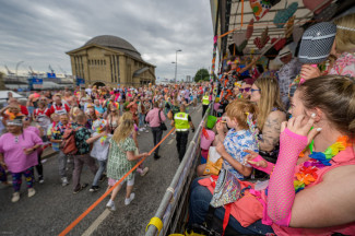 Schlagermove 2025 - Rollstuhlfahrer-Inklusionstruck