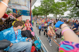 Schlagermove 2025 - Rollstuhlfahrer-Inklusionstruck