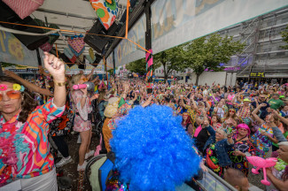 Schlagermove 2025 - Rollstuhlfahrer-Inklusionstruck