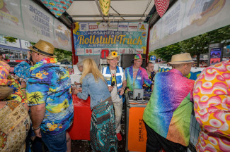 Schlagermove 2025 - Rollstuhlfahrer-Inklusionstruck