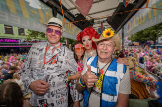 Schlagermove 2025 - Rollstuhlfahrer-Inklusionstruck