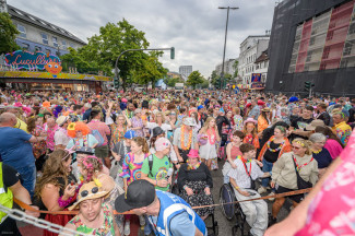 Schlagermove 2025 - Rollstuhlfahrer-Inklusionstruck