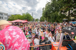 Schlagermove 2025 - Rollstuhlfahrer-Inklusionstruck