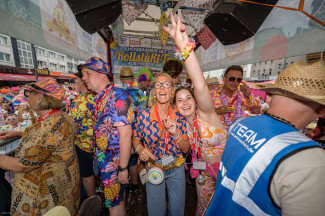 Schlagermove 2025 - Rollstuhlfahrer-Inklusionstruck