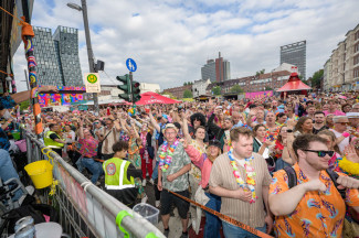 Schlagermove 2025 - Rollstuhlfahrer-Inklusionstruck