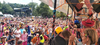 Schlagermove 2025 - Rollstuhlfahrer-Inklusionstruck