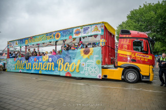 Rollstuhltruck, Förderkreis zugunsten unfallgeschädigter Kinder, Deutsche Muskelschwund-Hilfe