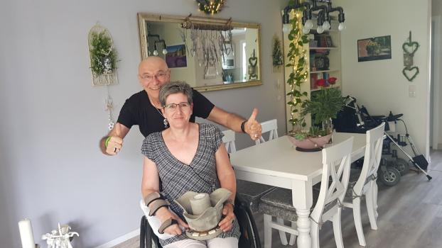 Besuch bei Ulla Dieck mit Übergabe Zement Uniukat von Peter Sebastian
